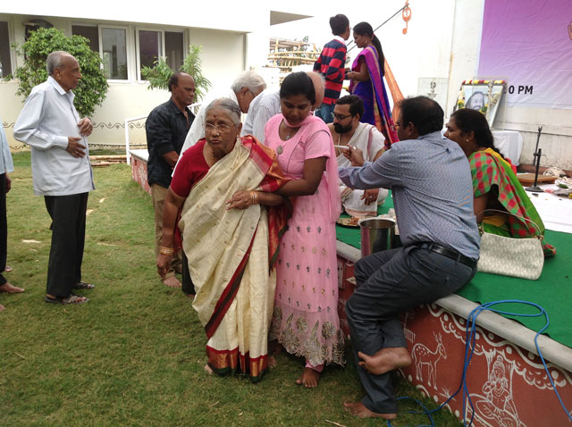 Sree Satyanarayana Swami Vratam on the eve of 4th Anniversary of smiles
 