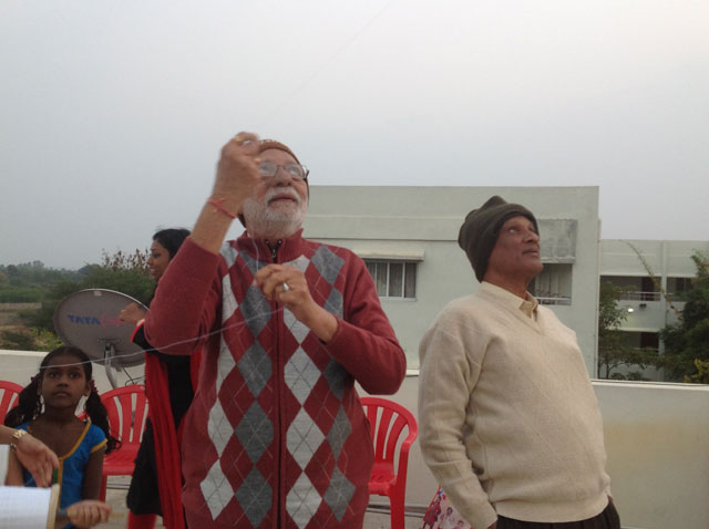 Residents and staff enjoying Kite Flying 2017 