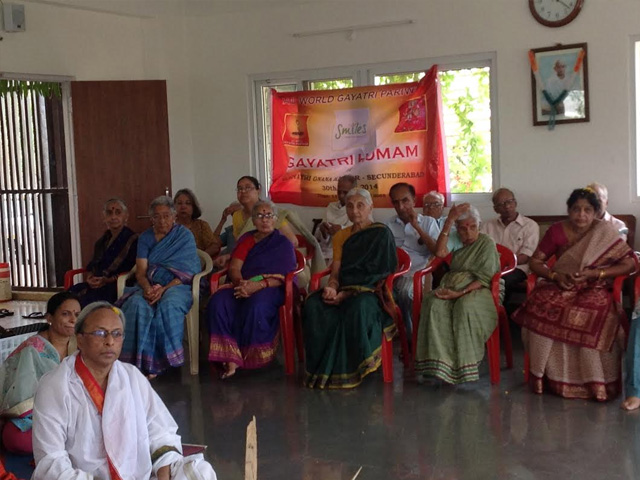 Gayatri Homam By Gayatri Pariwar At Smiles On 30th April 2014
