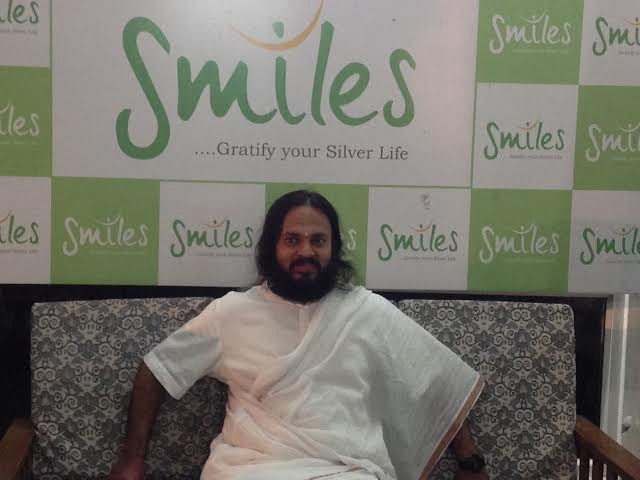 Swami Gnantej Ji Of The ART OF LIVING at SMILES 