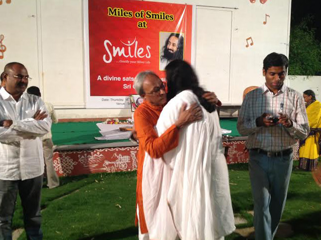 Swami Gnantej Ji Of The ART OF LIVING at SMILES 