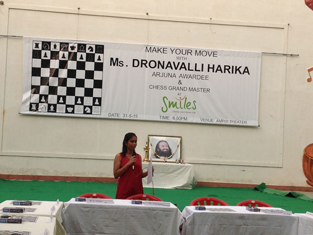 CHESS SIMUL with Ms. Harika Dronavalli,
Arjun Awardee and Grandmaster organized at SMILES