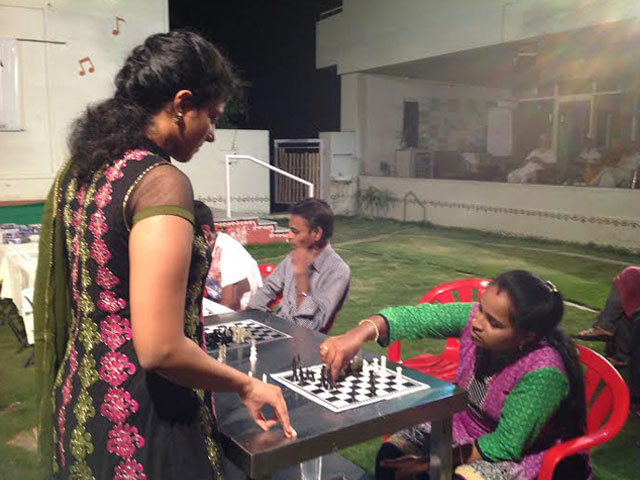 CHESS SIMUL with Ms. Harika Dronavalli,
Arjun Awardee and Grandmaster organized at SMILES 