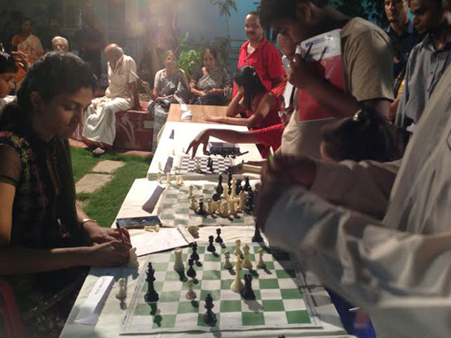 CHESS SIMUL with Ms. Harika Dronavalli,
Arjun Awardee and Grandmaster organized at SMILES 