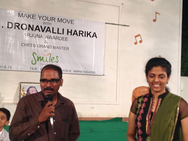 CHESS SIMUL with Ms. Harika Dronavalli,
Arjun Awardee and Grandmaster organized at SMILES 