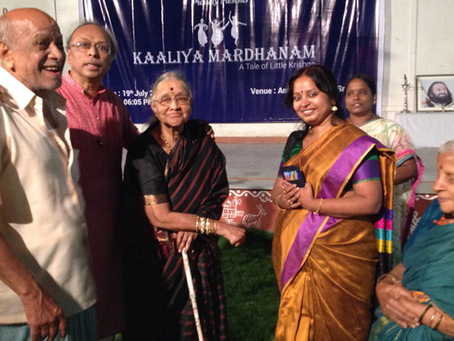 Kaaliya Mardhanam at Smiles