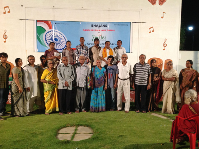 Bhajans by Sadguru Bhajana Samaj at Smiles on 15th August 2014