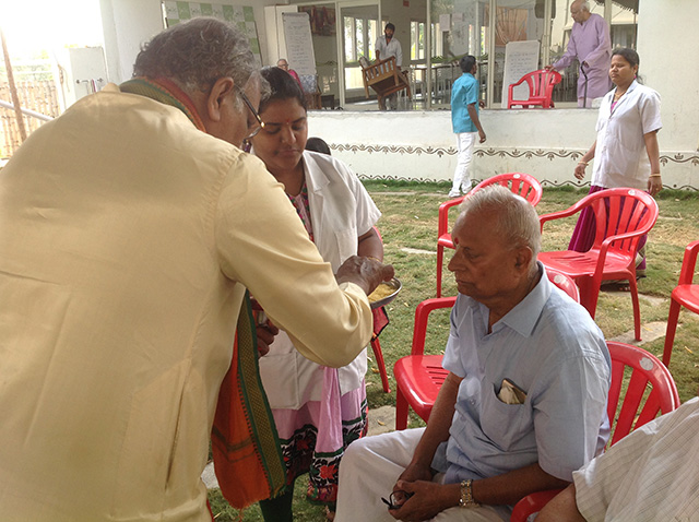 Makara Sankraman Soura Homam by Pandit Suresh Chandra on the eve of Makara Sankranti at SMILES