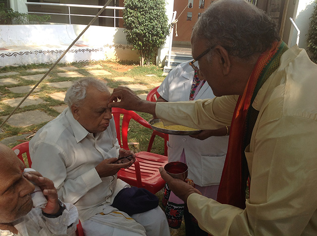 Makara Sankraman Soura Homam by Pandit Suresh Chandra on the eve of Makara Sankranti at SMILES