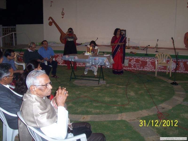 Welcoming all for new year bash at smiles old age home in hyderabad (5)